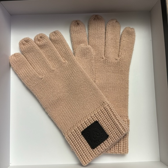 Moose knuckles gift set - Picture 3 of 6